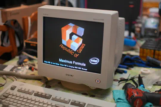 Shipping Damage: Sony CPD-E100 14" CRT Monitor Repair