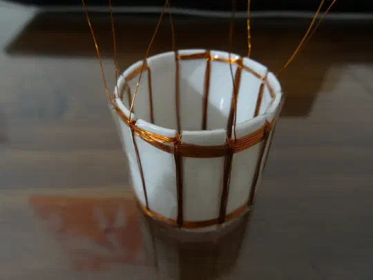 Winding a Simple Deflection Yoke for CRT Vector Tests